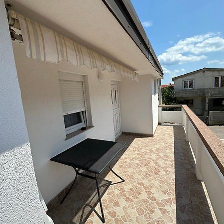 ויר Apartmani Matovina מראה חיצוני תמונה