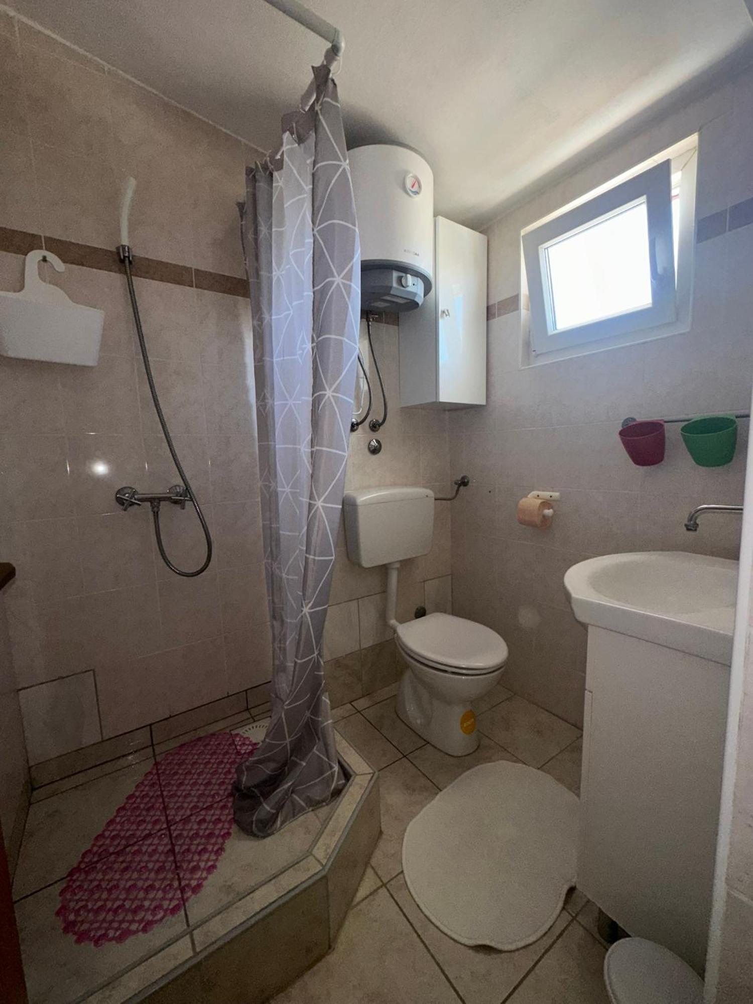ויר Apartmani Matovina מראה חיצוני תמונה